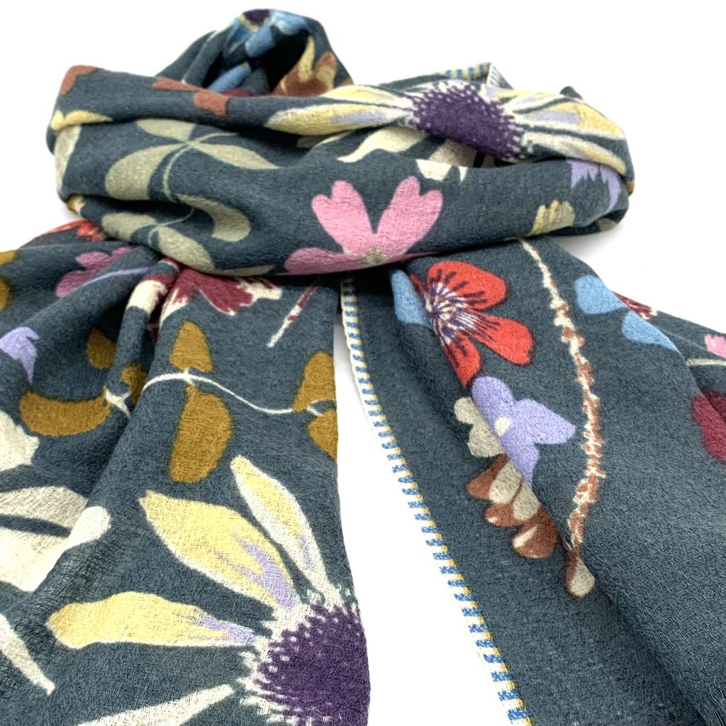 Epice Paris - Tuch Wolle Flowers - pine