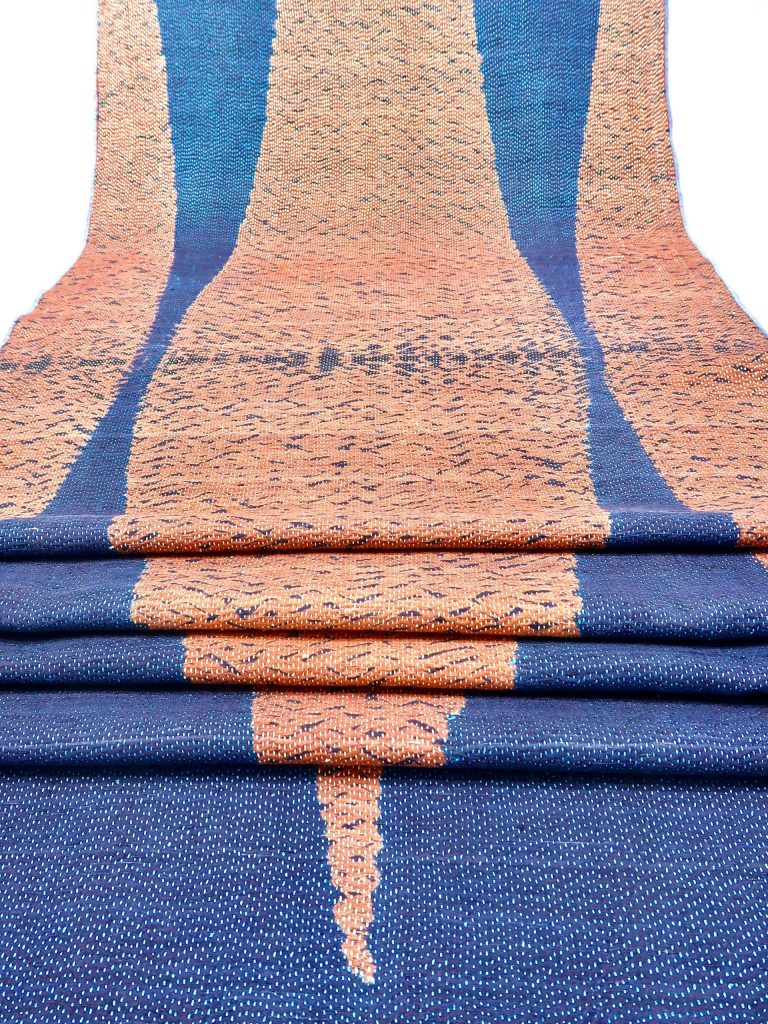 Living Blue - Tuch Seide