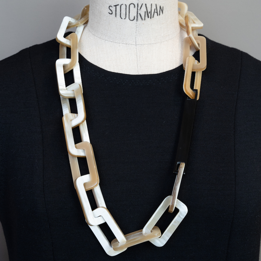Kette Büffelhorn blond schwarz