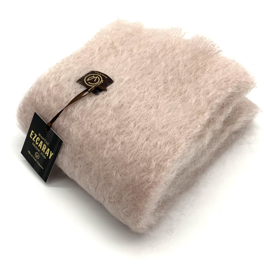 Mantas Ezcaray - Schal Mohair puder