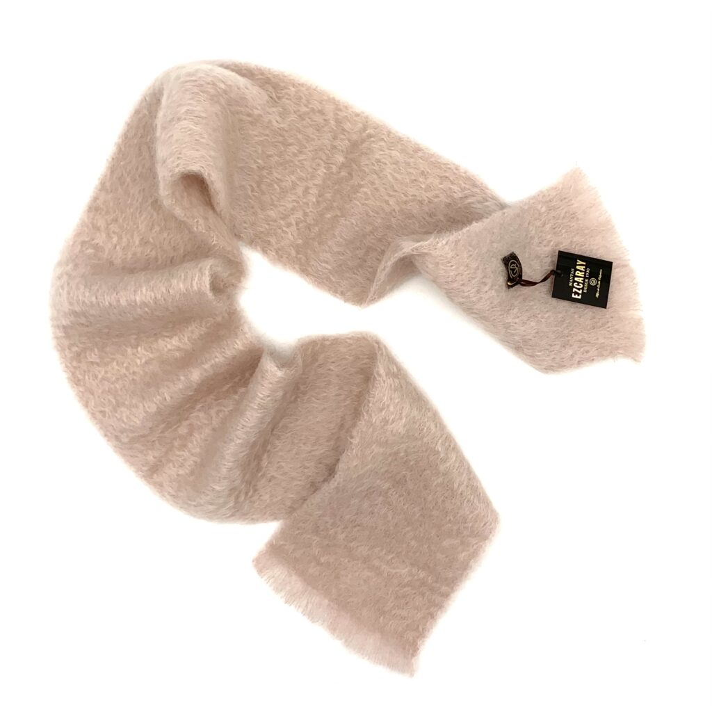Mantas Ezcaray - Schal Mohair puder
