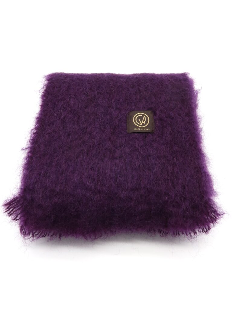 Mantas Ezcaray - Schal Mohair - beere