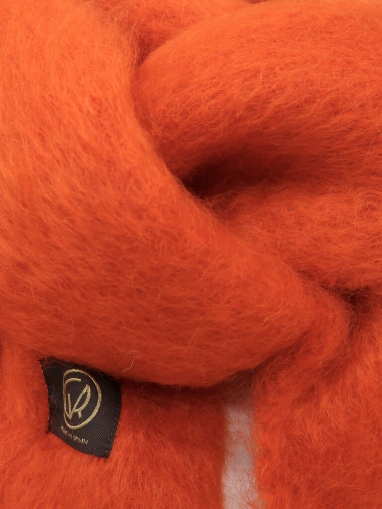 Mantas Ezcaray - Schal Mohair - orangerot