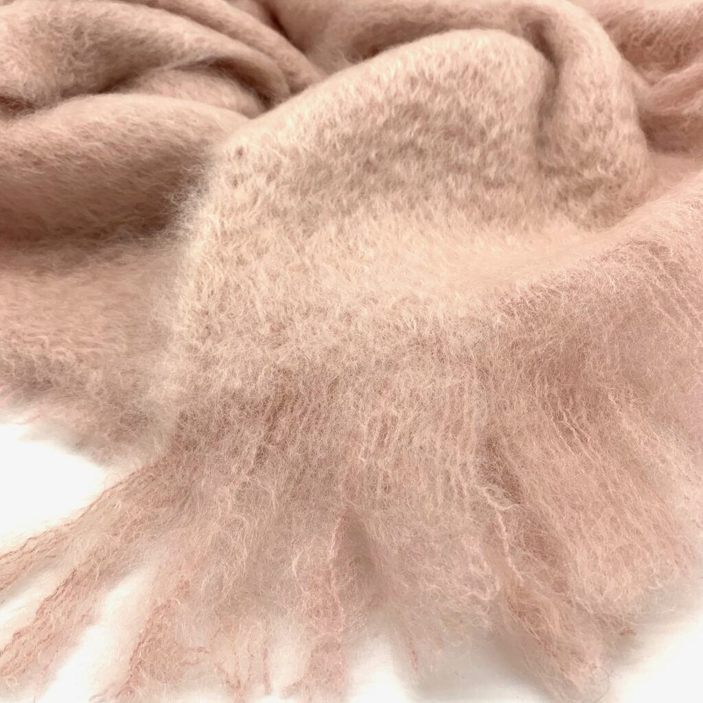 Mantas Ezcaray - Schal medium puder