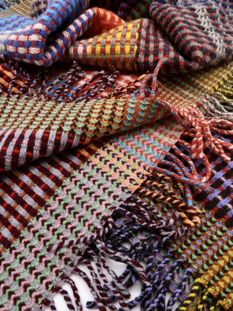 Wallace & Sewell - Wollstola Fransen