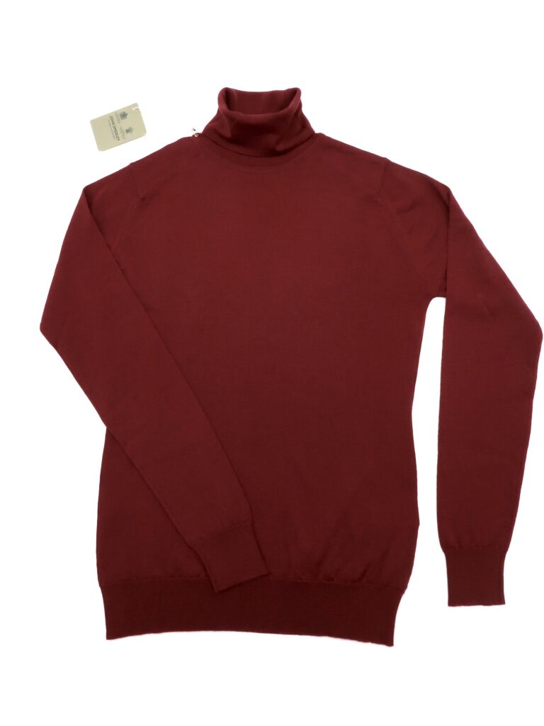 Feinstrickpullover für Luxuriöser Damenpullover in feiner Merinowolle von John Smedley in Bordeaux