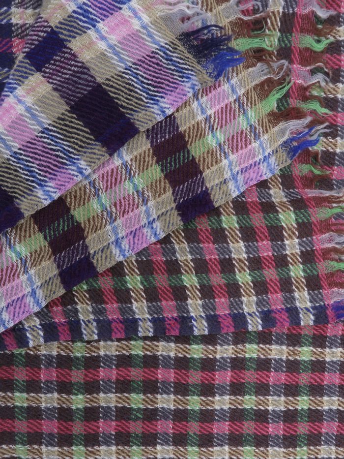 Épice Paris - Wolltuch Karo 95x195 - purple – Bild 3