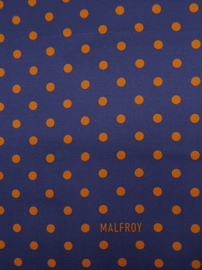 Muster Polkadots in hellbraun auf nachtblauem Grund