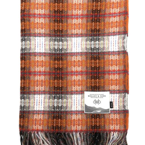 Feine Wolldecke mit irischem Rautenmuster in orange von Molloy and Sons